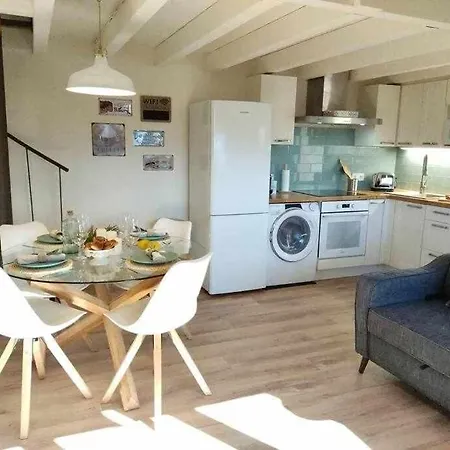 Apartman La Petite Maison D'enveitg *