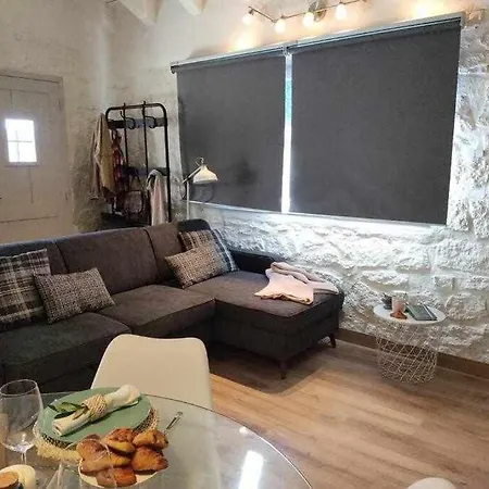 La Petite Maison D'enveitg * Enveitg